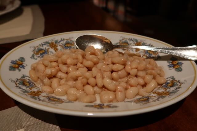 tuscan beans in a restaurant