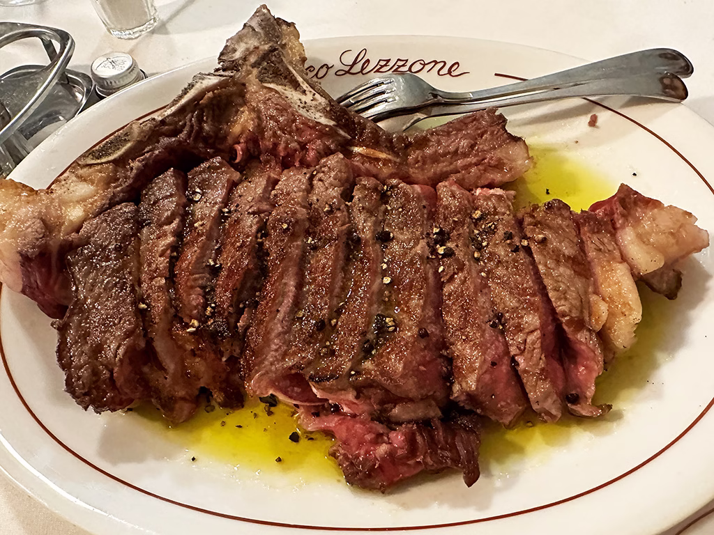Coco Lezzone Steak on serving plate