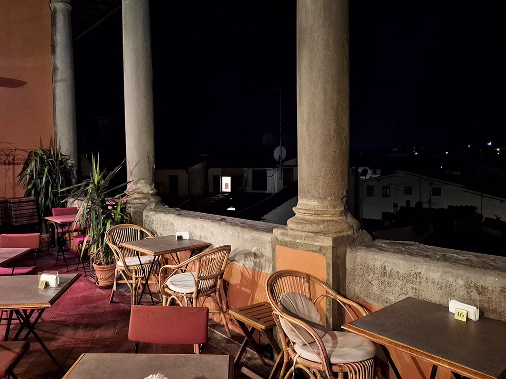 Loggia Roof Bar Tables