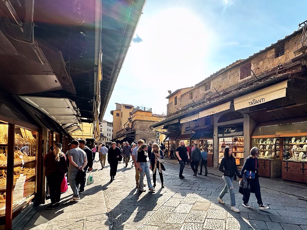 Shops along Ponte Vecchio in Spring